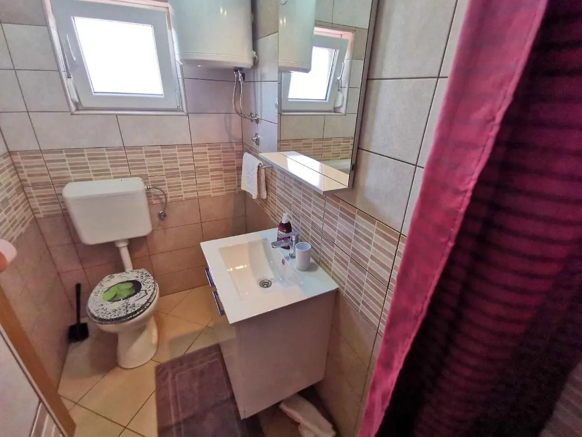 Apartments In Dramalj 27707