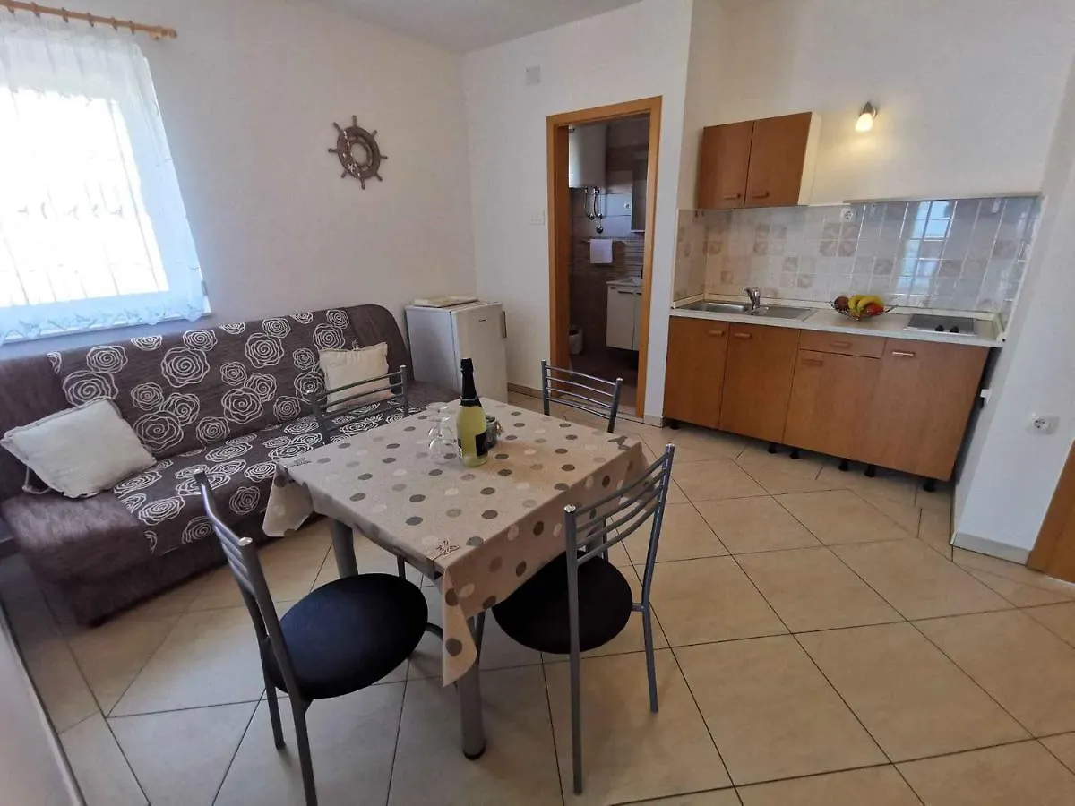 Apartments In Dramalj 27707